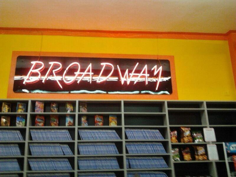 דירות Perelló Broadway Es Mar מראה חיצוני תמונה